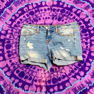 Jean shorts light blue